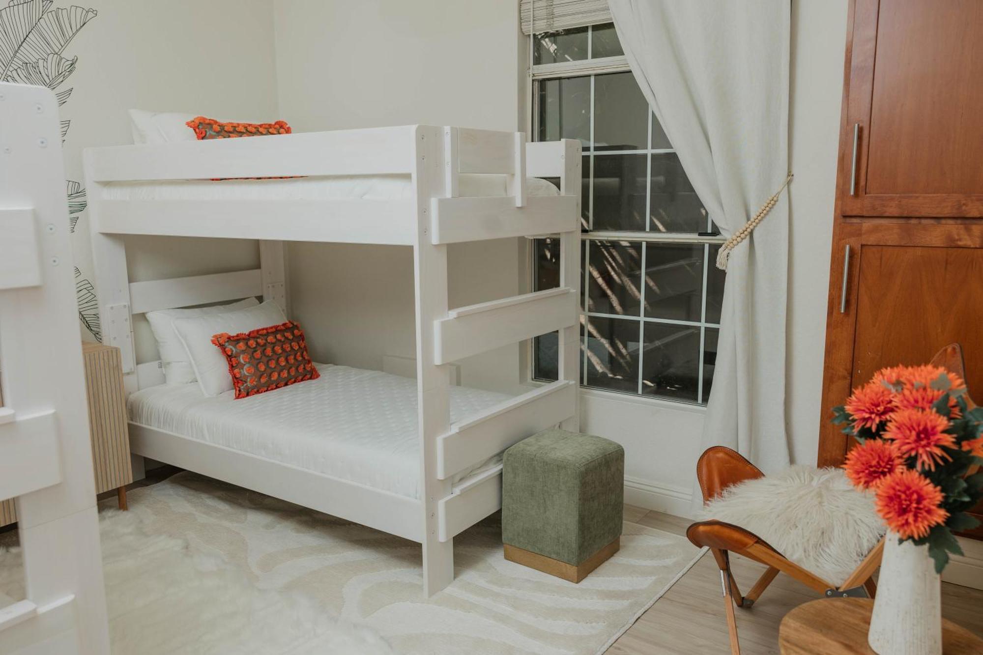 Holiday home Pb Summer Escape Balcony & Gear Parking